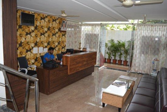 Hotel Ashirwad Comforts Kalasa Exterior foto